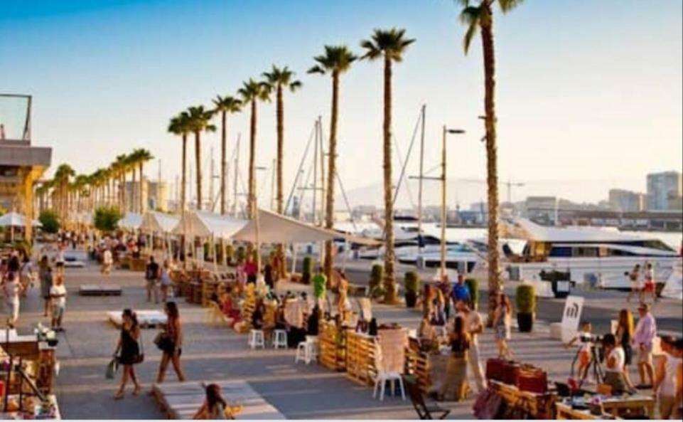Malaga Center Beach Eksteriør billede